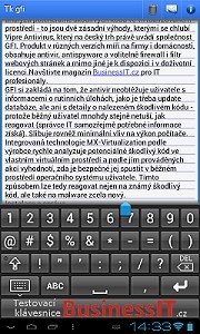 Česká pětiřádková klávesnice pro Android při našem testu. V poloze na výšku, rozložení s číslicemi a znaky.